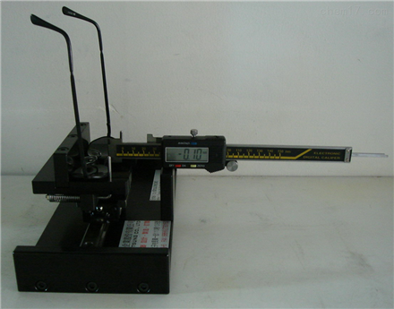 YT-150中梁合口平行测量仪